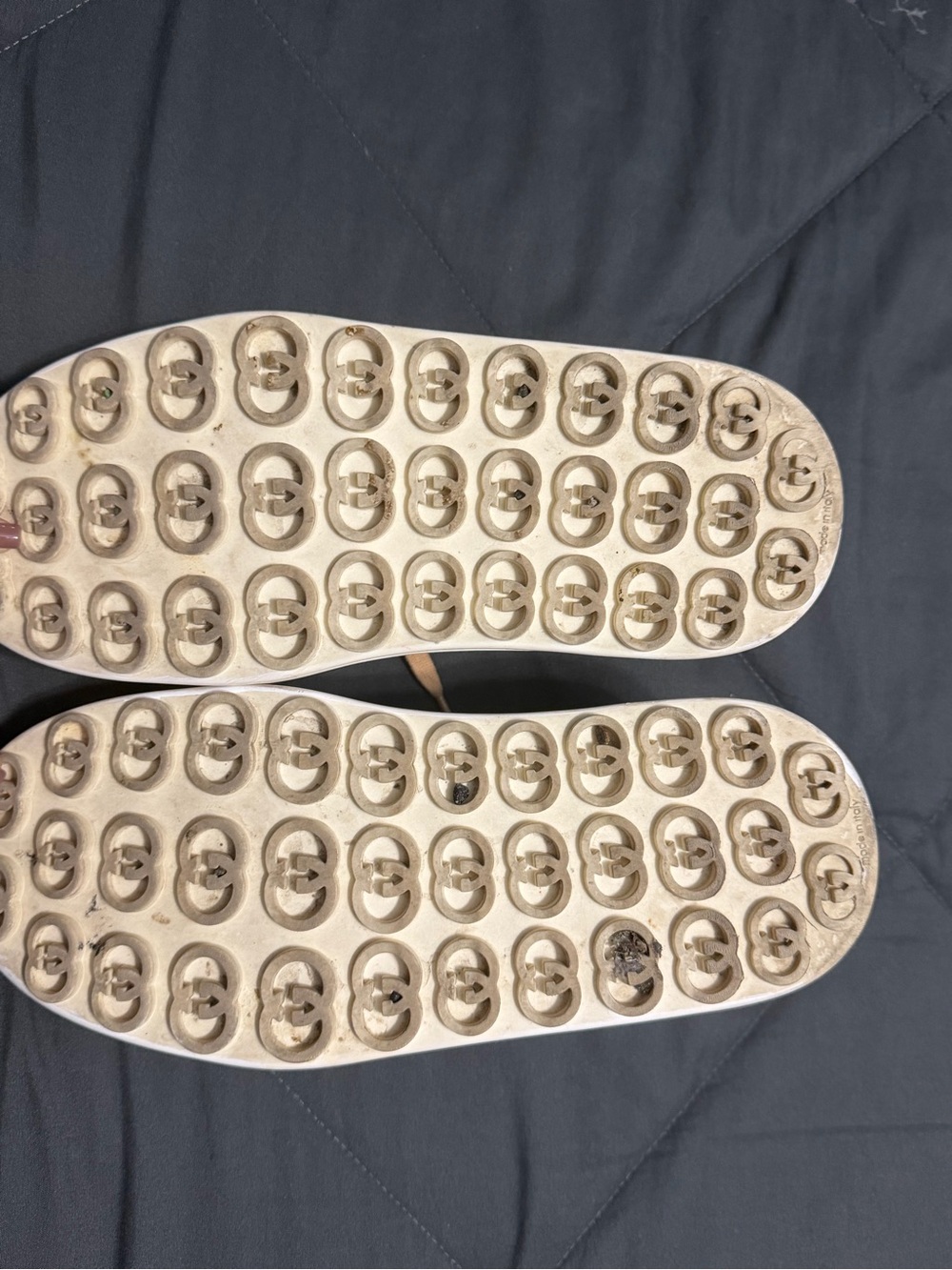 Gucci Beige Pink GG Canvas Low-Top Sneakers - Picture 9 of 10